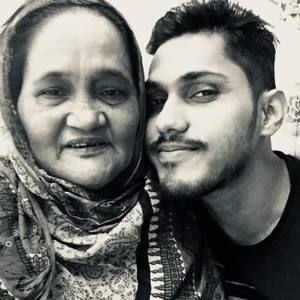 Meet your Posher, Arafat